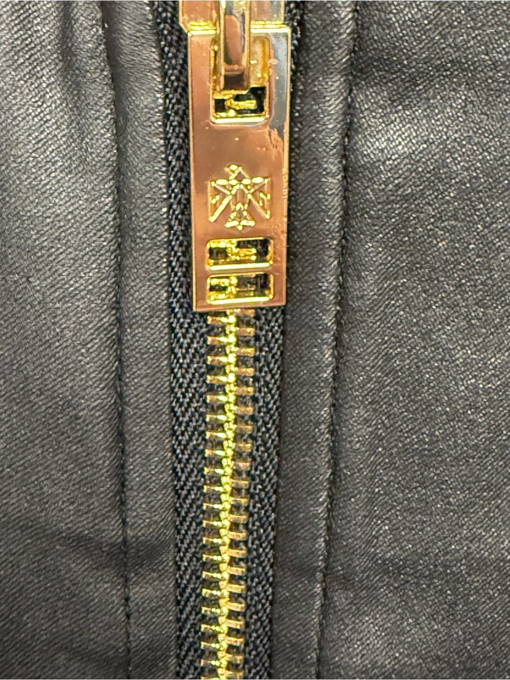 All Things Golden Second Skin Vegan Leather Black Pants Gold Zip M - Picture 3 of 4